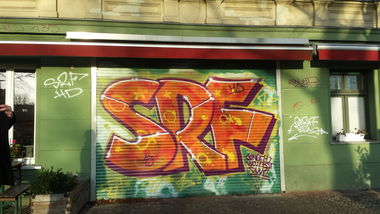 Graffiti Bombing - Photo by EWRAZ - srf (2015)