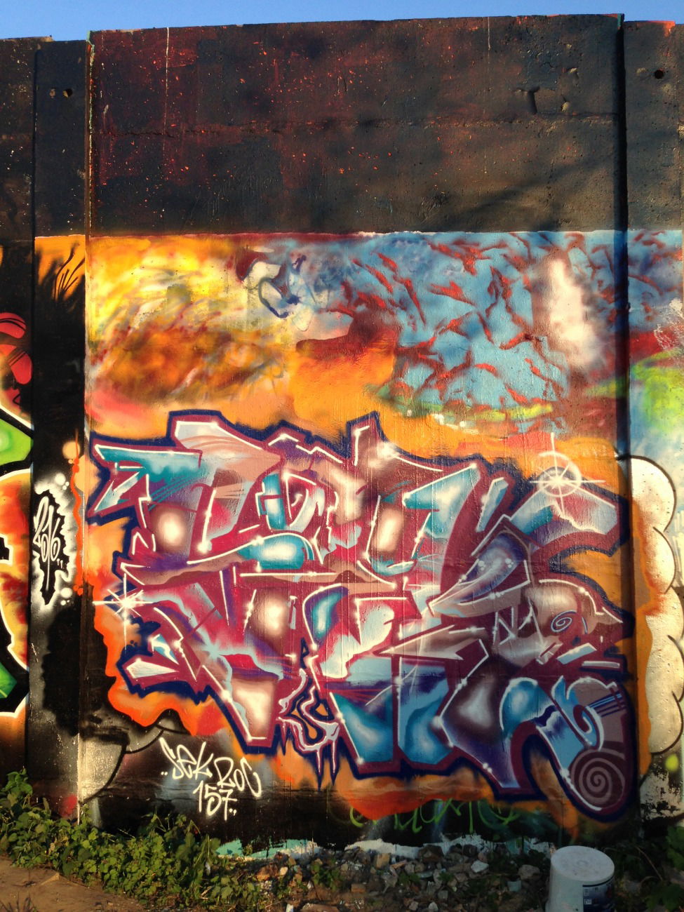 Graffiti Wall - Photo by EWRAZ - ske