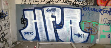 Graffiti Bombing in Seelow - Photo by EastGerman - hfa, crew, east