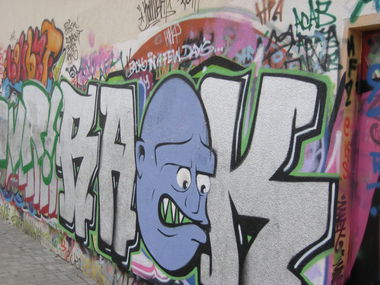 Graffiti Wall in Seelow - Photo by EastGermanGraff - back, hfa, EastGermanGraff (?)