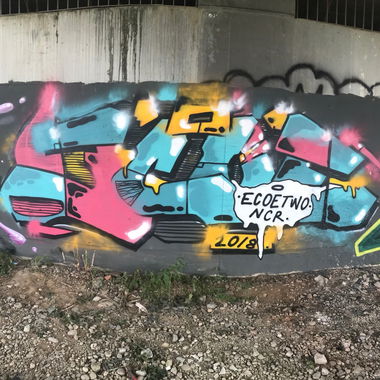 Graffiti Wall - Photo by EcoetwO - montanacans (2018)