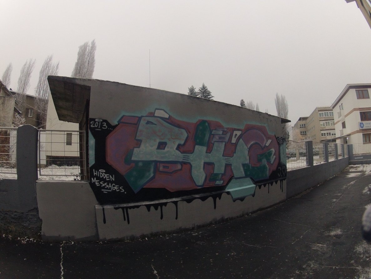 Graffiti Wall in Zagreb - Photo by EcoetwO - PKG, simple, futuristic (2013)