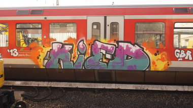 Graffiti Train in Hamburg - Photo by EdVonCrack