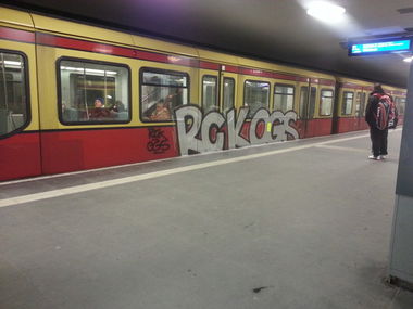 Graffiti Train - Photo by Edding - RCK, OGS