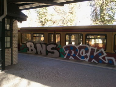 Graffiti Train - Photo by Edding - RCK, BNS