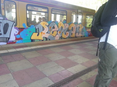 Graffiti Train in Berlin - Photo by Edding - Replay (2013)