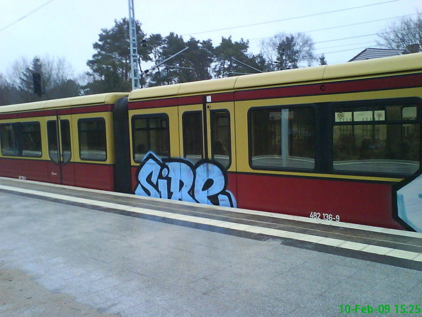 Graffiti Train in Berlin - Photo by Edding - Sire (2008)