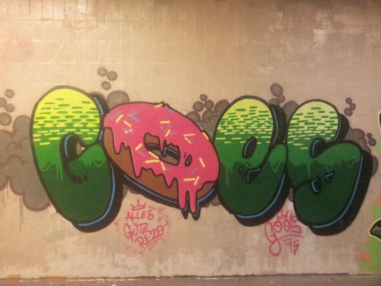 Graffiti Wall - Photo by EddingPower - Donut, Goes2 (2015)