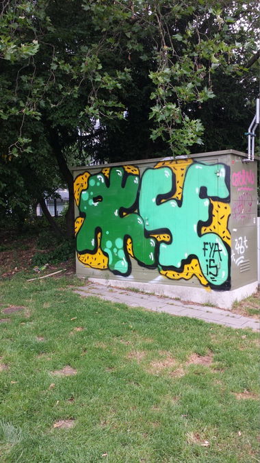 Graffiti Bombing - Photo by EddingPower - Akse, FYA, iS (2015)