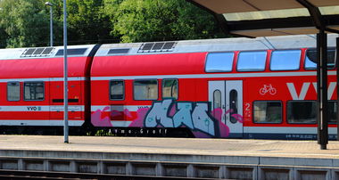 Graffiti Train in Dresden - Photo by Egalist - Dresden, Sbahn, Graffiti (2015)