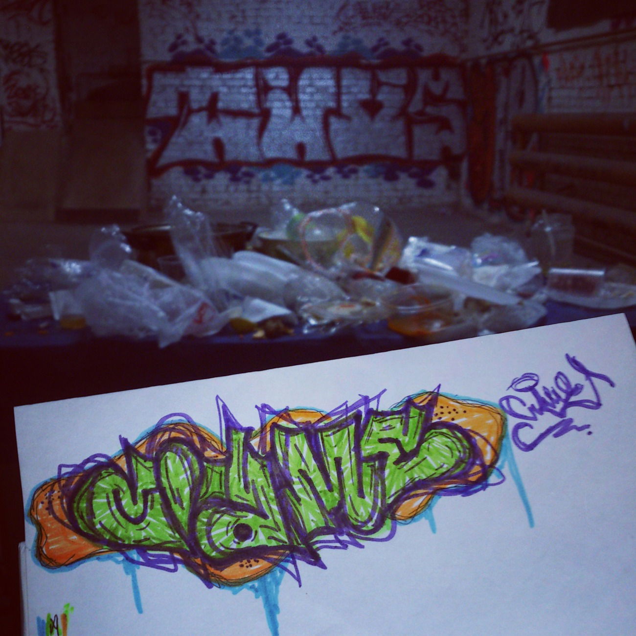 Graffiti Sketch - Photo by EgorCrame (2012)