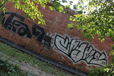Graffiti Bombing in Yekaterinburg - Photo by EgorCrame - Ras, Crame (2013)