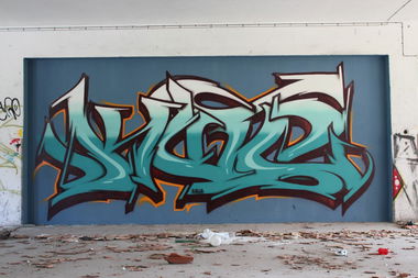 Graffiti Wall in Bozen - Photo by EiLaafSchprey - Kutz (2013)