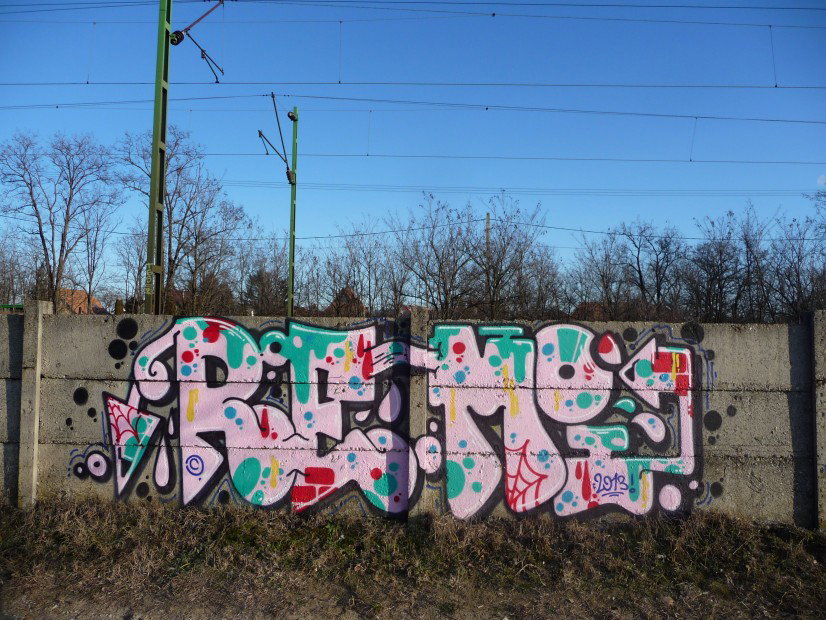 Graffiti Wall in Budapest - Photo by EightySeven - Remi (2013)