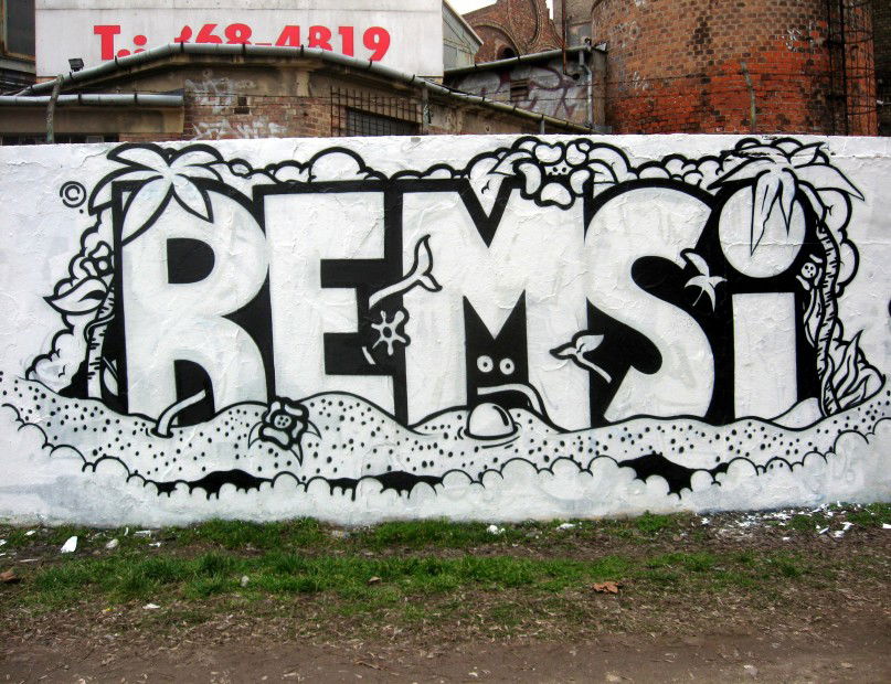 Graffiti Wall in Budapest - Photo by EightySeven - Remsi (2013)