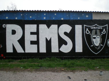 Graffiti Wall in Budapest - Photo by EightySeven - Remsi (2012)