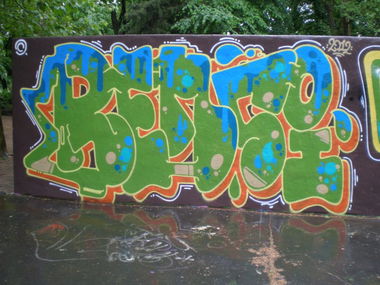 Graffiti Wall in Budapest - Photo by EightySeven - Remsi (2012)