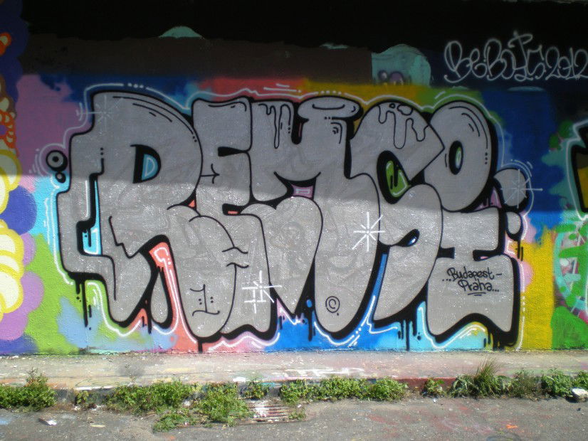 Graffiti Wall in Prague - Photo by EightySeven - Remsi (2012)
