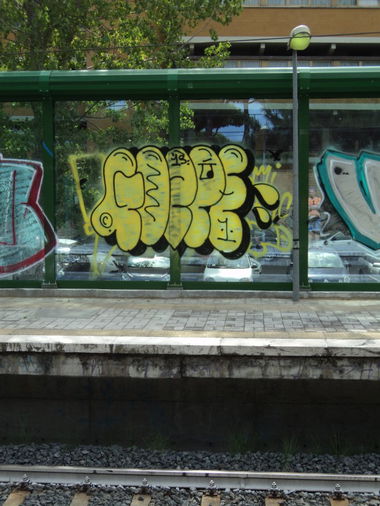 Graffiti Wall in Rome - Photo by EightySeven - Gospe (2013)