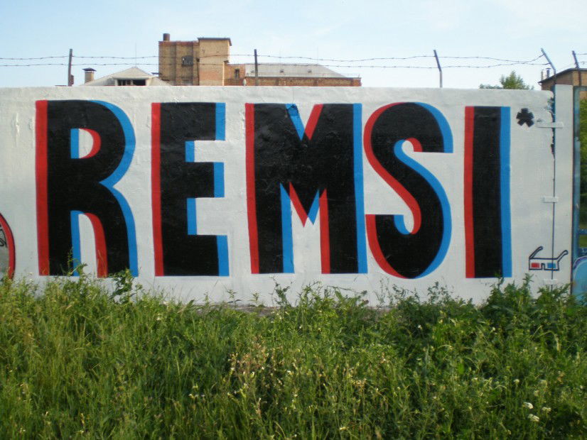 Graffiti Wall in Budapest - Photo by EightySeven - Remsi (2012)