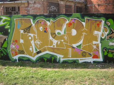 Graffiti Wall - Photo by EightySeven - Gospe (2013)