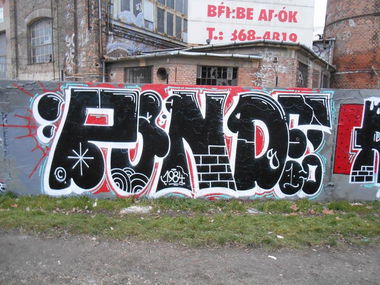 Graffiti Wall in Budapest - Photo by EightySeven - Merry, Christmas, Bro!! (2013)
