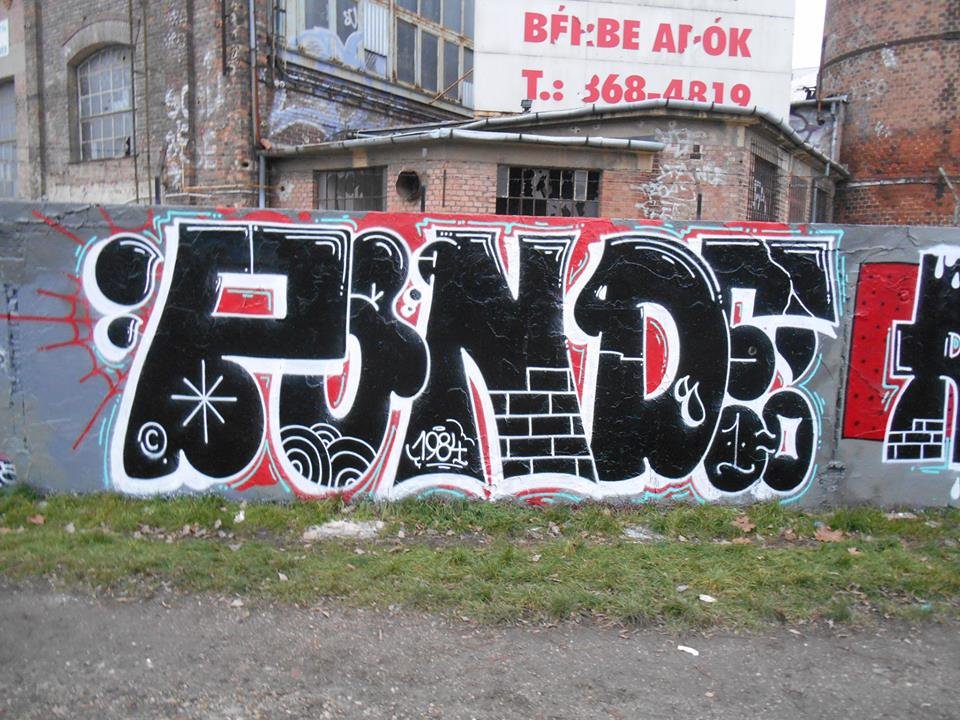 Graffiti Wall in Budapest - Photo by EightySeven - Merry, Christmas, Bro!! (2013)