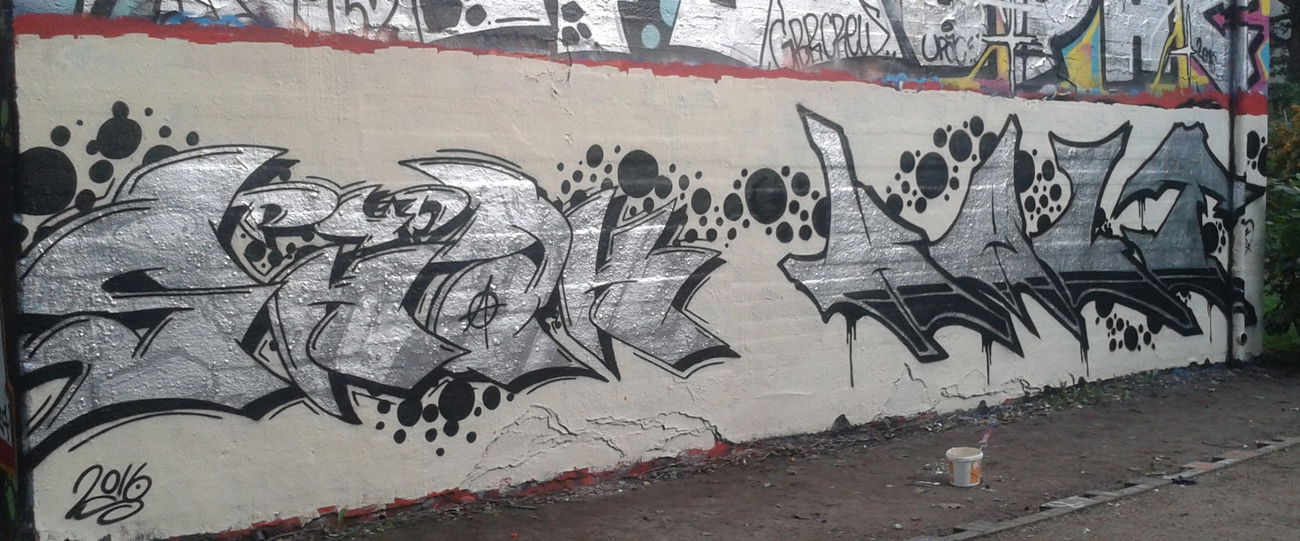 Graffiti Wall in Hamburg - Photo by EkanP4F (2016)