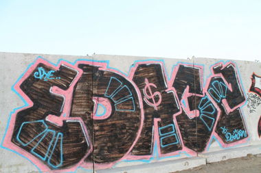 Graffiti Wall in Saint Petersburg - Photo by El_Edagzo - rue, edagzo, utro