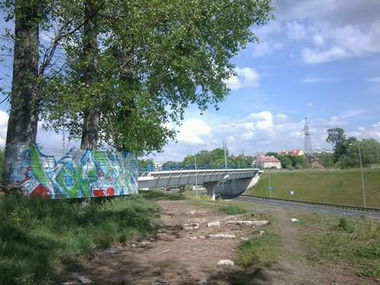 Graffiti Artwork - Photo by Elmooner