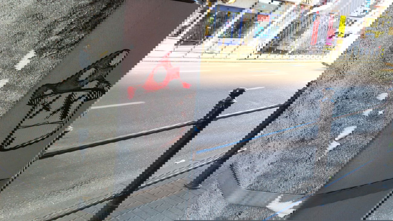 Graffiti Wall - Photo by Elmooner