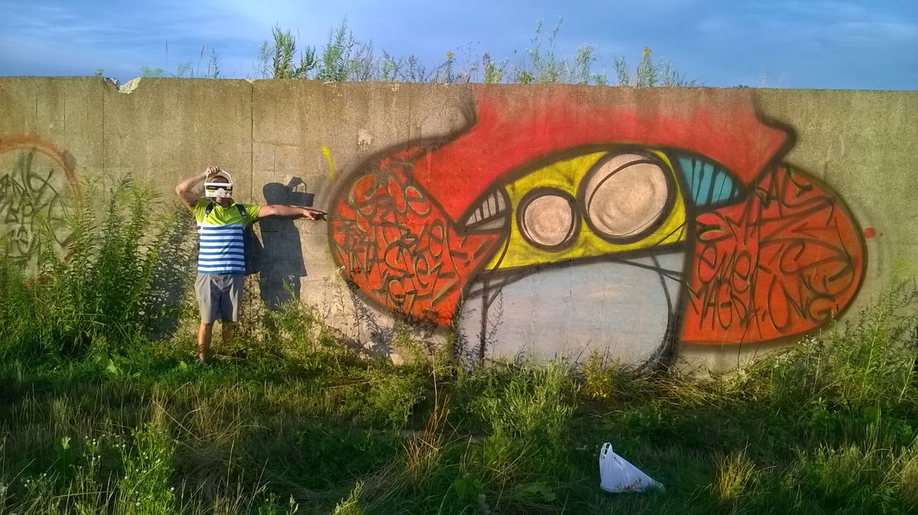 Graffiti Wall - Photo by Elmooner