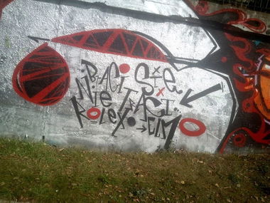 Graffiti Wall - Photo by Elmooner