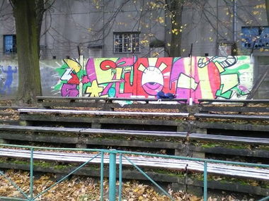 Graffiti Wall - Photo by Elmooner