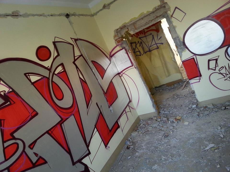 Graffiti Wall - Photo by Elmooner