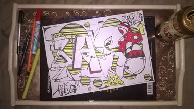 Graffiti Sketch - Photo by Elmooner
