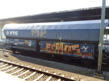 Graffiti Train - Photo by Endtooend