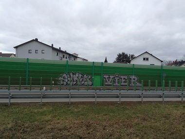 Graffiti Bombing - Photo by Endtooend