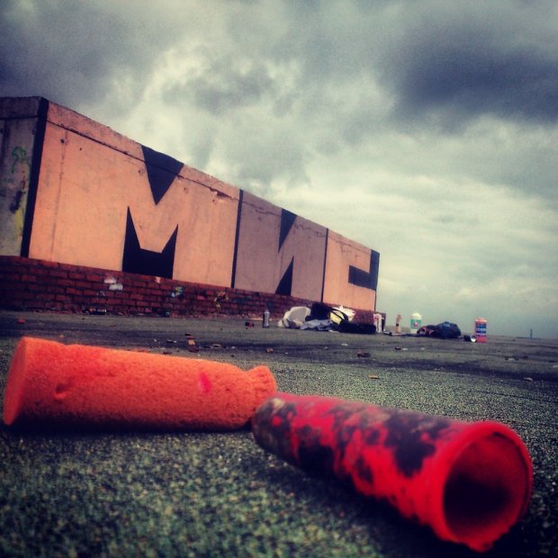 Graffiti Wall - Photo by Enzor - Mis, crew (2013)