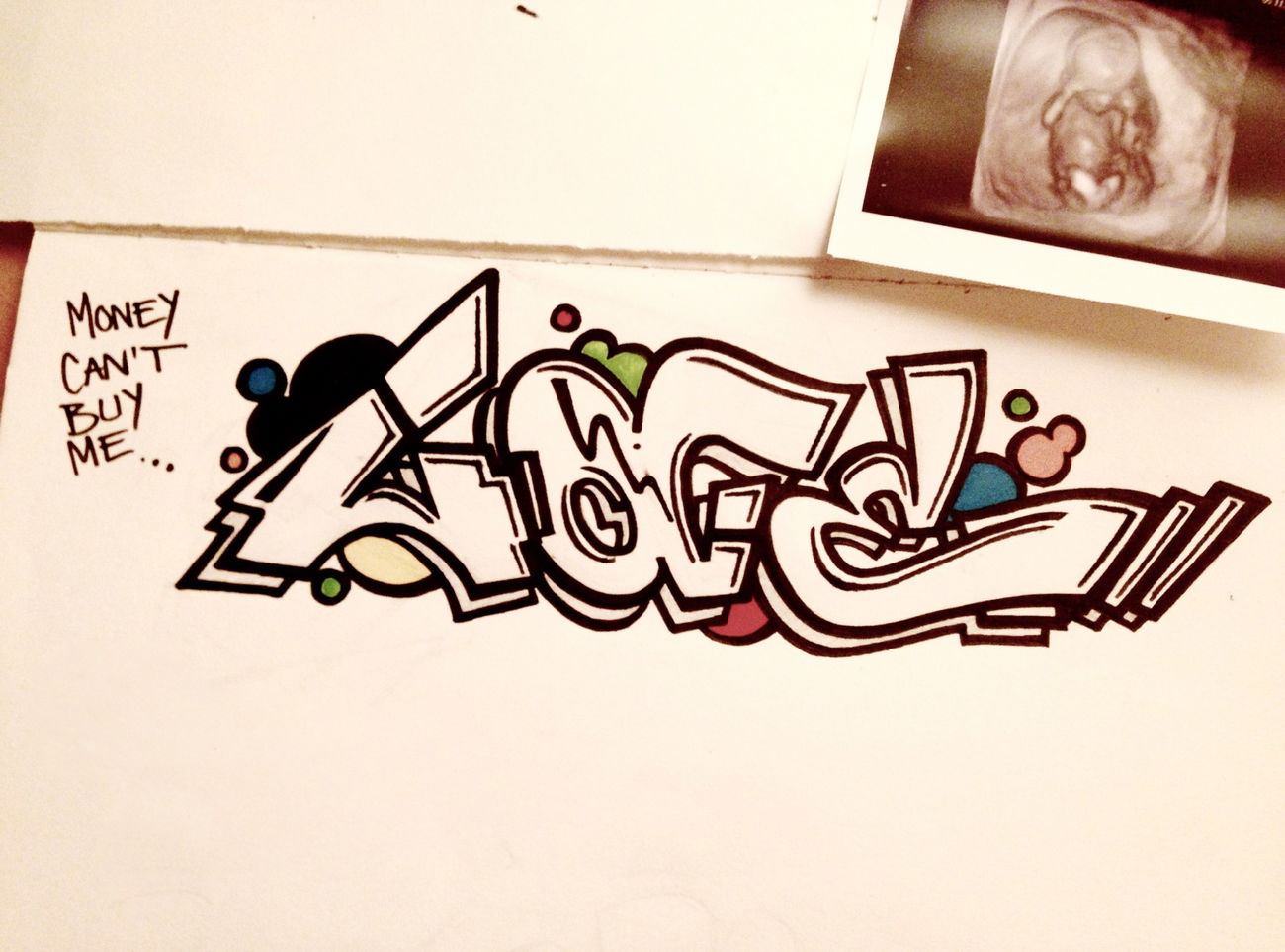 Graffiti Wall in Heidelberg - Photo by Erdnuss92 - i, love, watson (2015)