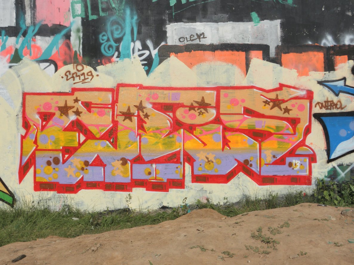 Graffiti Wall in Moscow - Photo by Erisck97