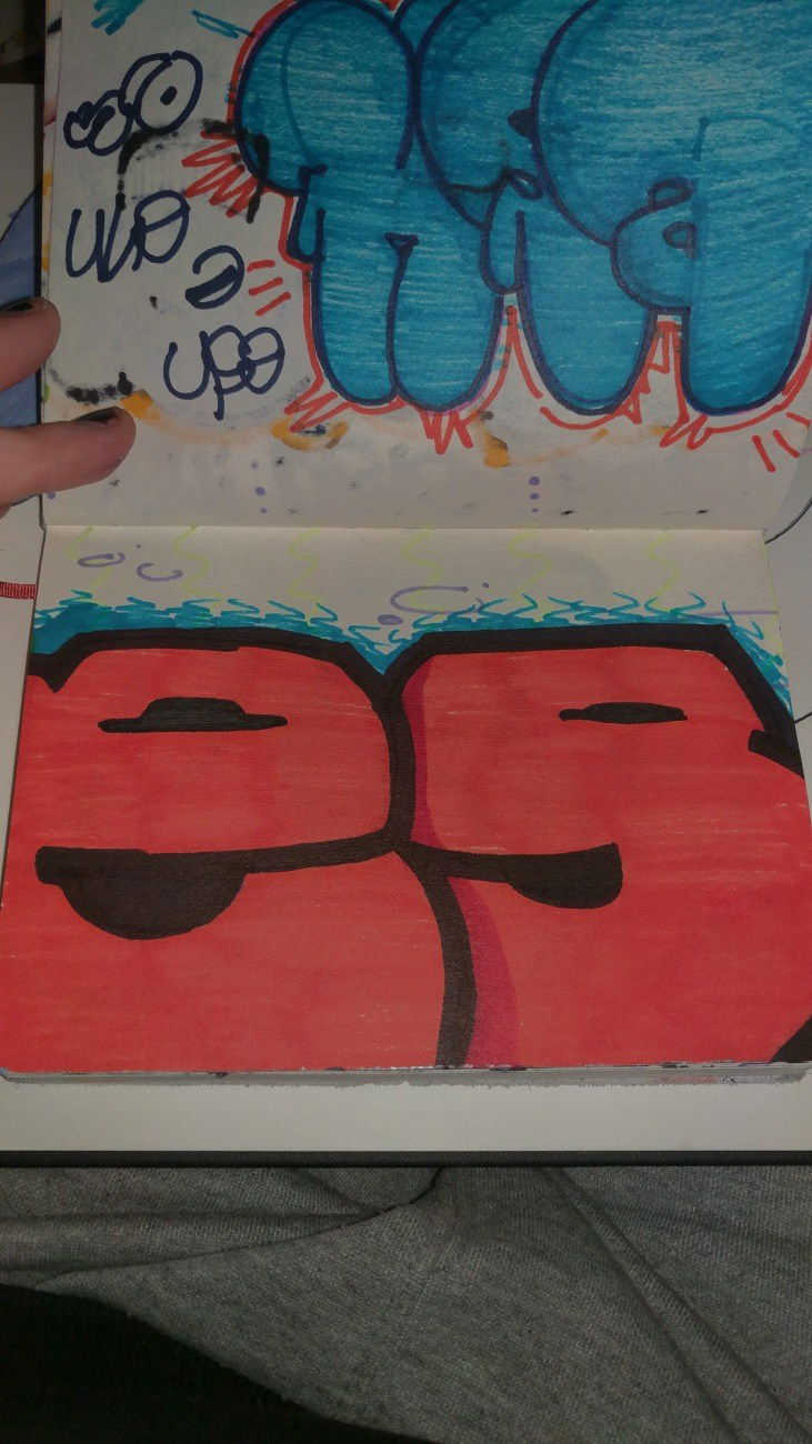 Graffiti Sketch - Photo by EshSulkz - Graffiti, throw, up (2020)