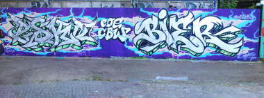 Graffiti Wall in Potsdam - Photo by Eskoe - esko, bier (2012)