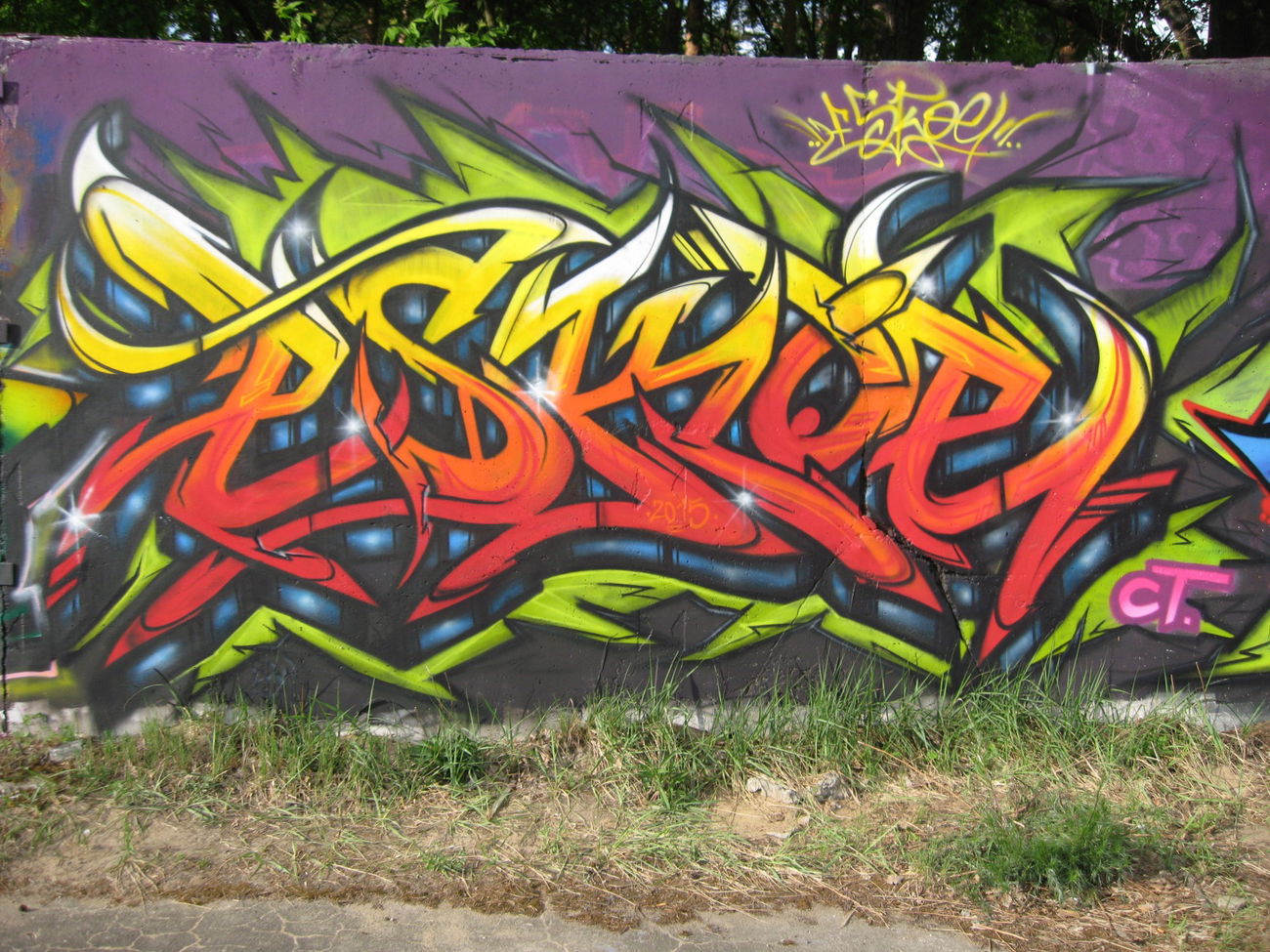 Graffiti Wall in Potsdam - Photo by Eskoe - eskoe