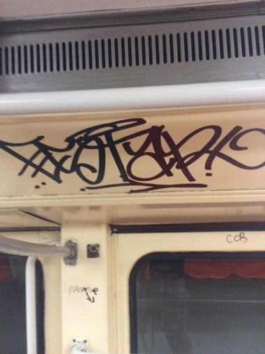 Graffiti Bombing in Bucharest - Photo by Estar737 - estar, bucharest, handstyle (2015)