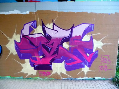 Graffiti Wall - Photo by Evian