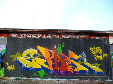 Graffiti Wall - Photo by Evian