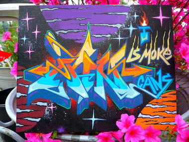 Graffiti Sketch - Photo by Evian - I, smoke, cans (2014)