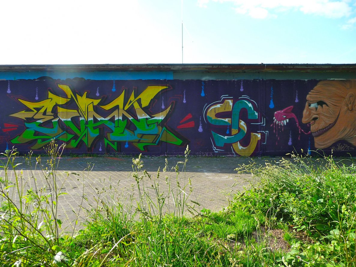 Graffiti Wall - Photo by Evian - Evan, Ian, SC (2014)
