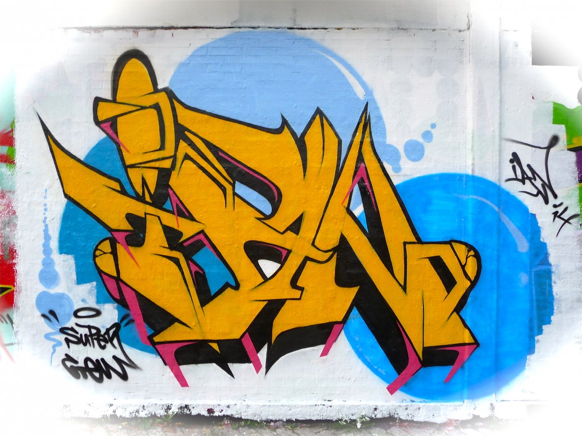 Graffiti Wall - Photo by Evian